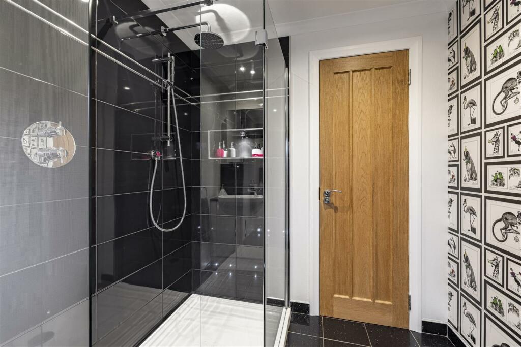 1 Monksford Court Newtown 29.JPG