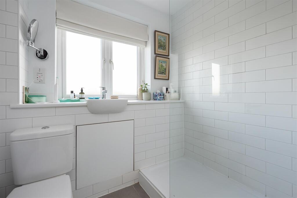 Island Wall, Whitstable