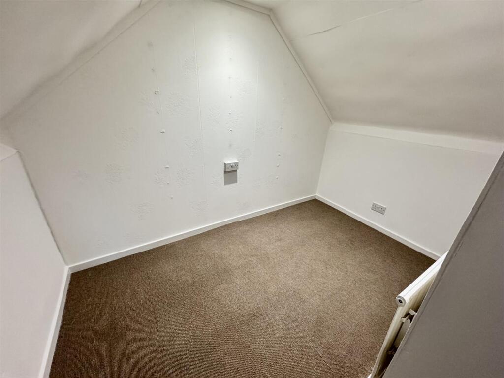 Attic Room 2