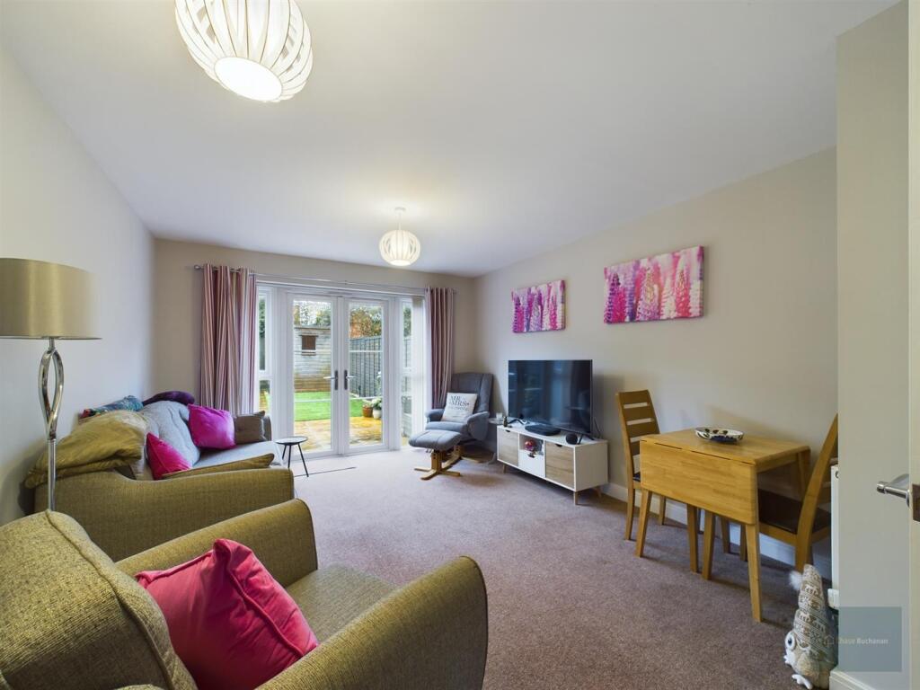 CAM02558G0-PR0117-ST