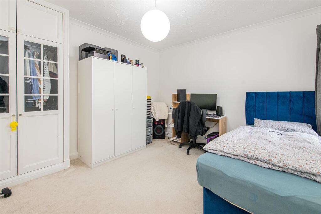 home-323.jpg