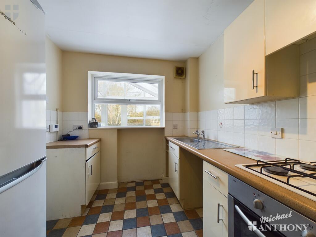 CAM03218G0-PR0497-STILL010