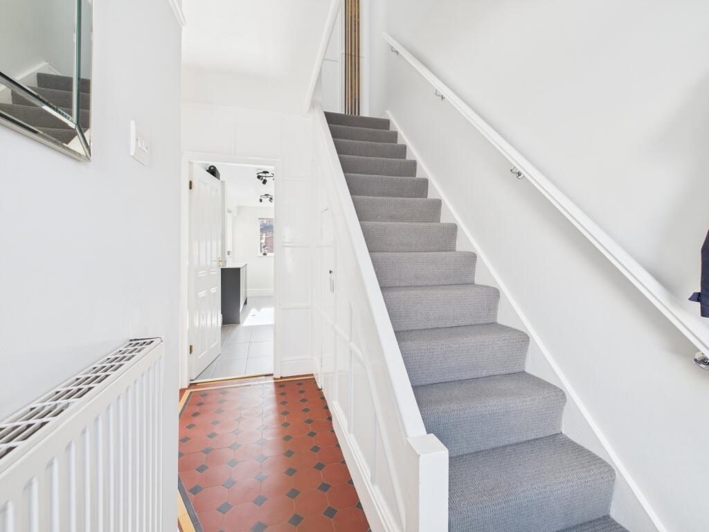 CAM05192G0-PR0028-STILL014