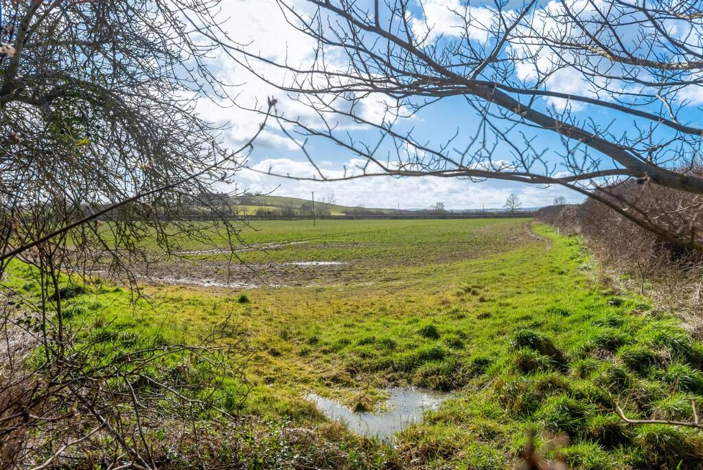 25 Manor Farm Road-14.jpg