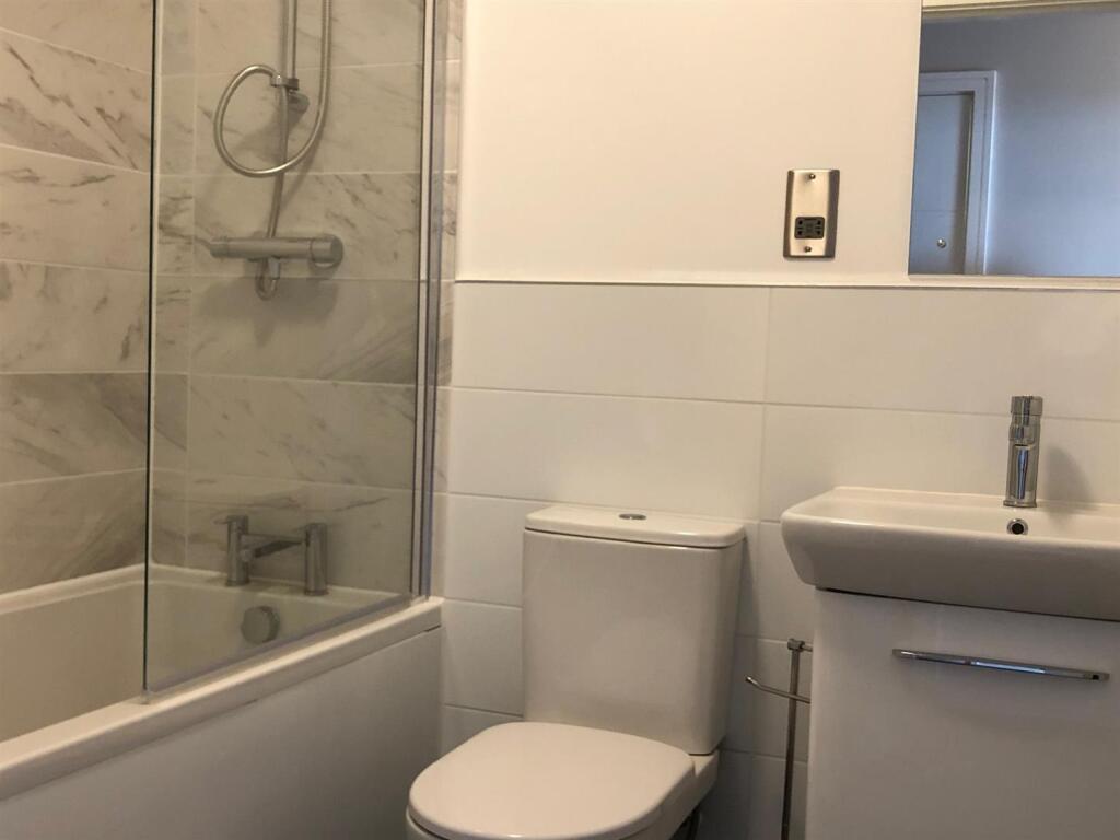 family bath.jpg