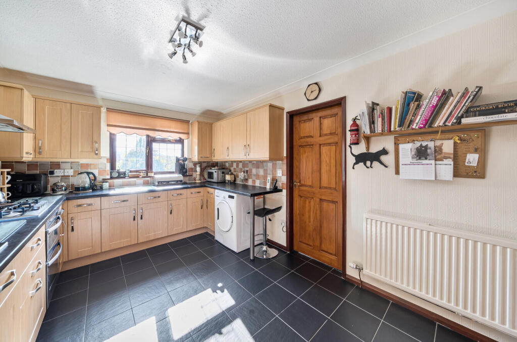 1357281-17-68d40b...