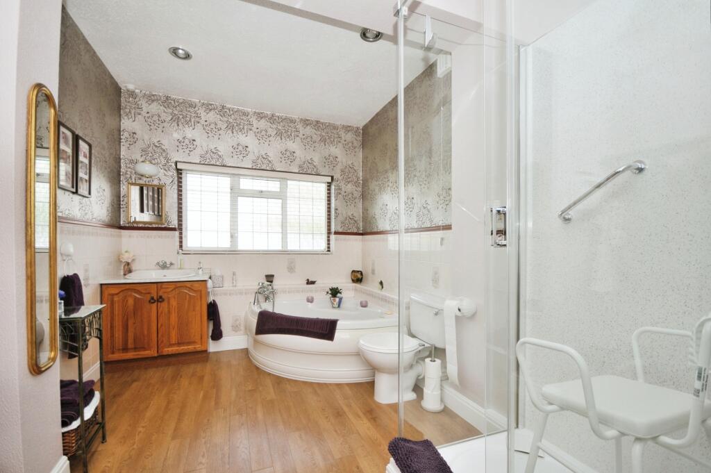 Downstairs Bathroom