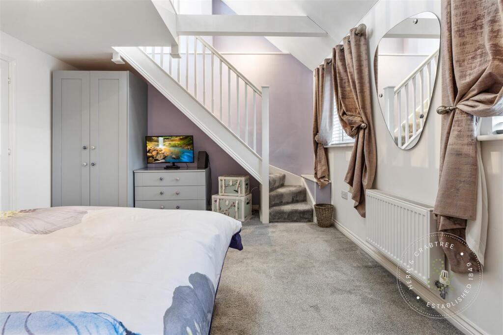 Ffordd Nowell, Hern Crabtree (22).jpg