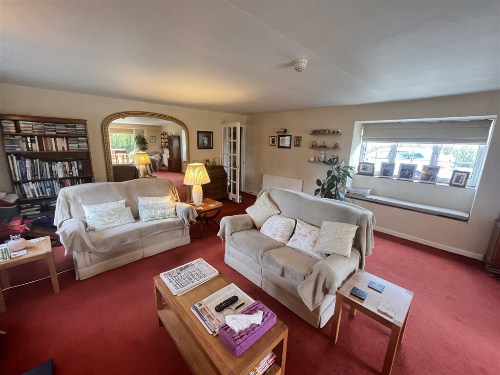 living room.JPG