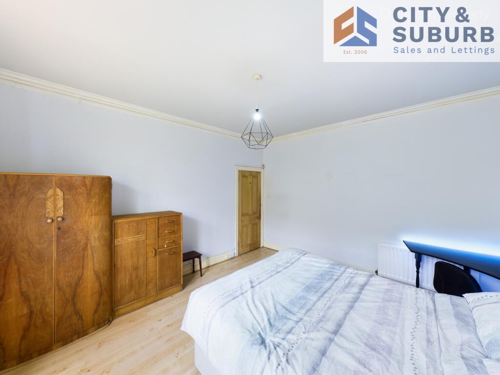 HS152 Bedroom