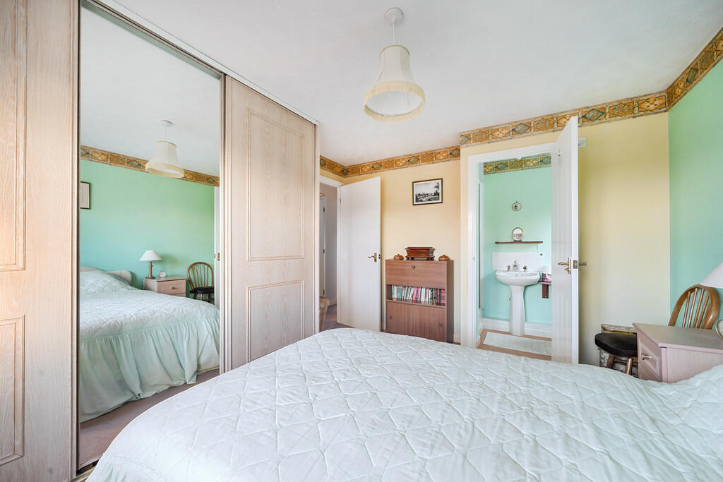 Bedroom 1/En-Suit...