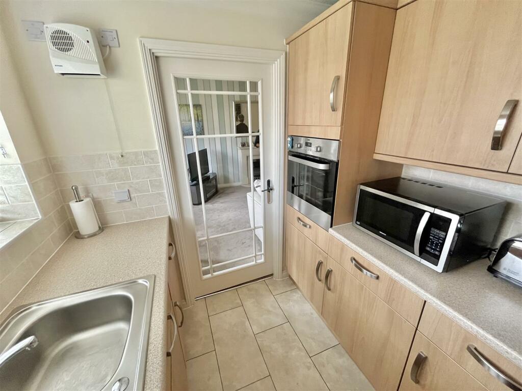 Kitchen Aspect 4