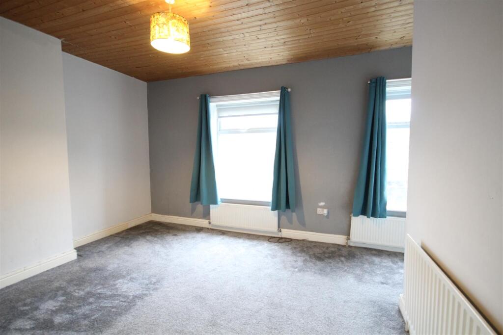 Double Bedroom 1