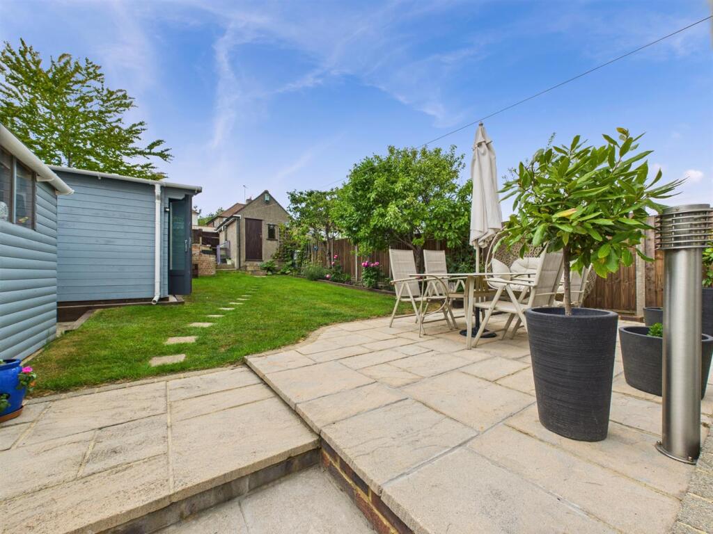 CAM02885G0-PR0397-STILL022.jpg