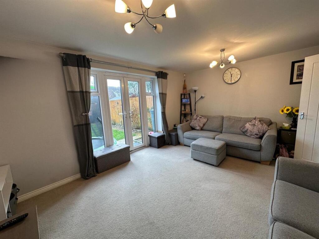 New Sitting Room3.jpg