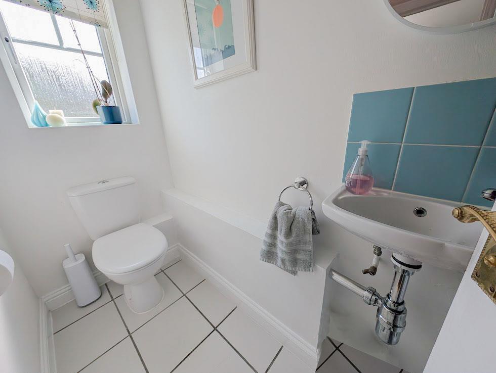 tlc_f91ad10e-8810-4131-b498-884f5aac0548_6f3a8d9.j