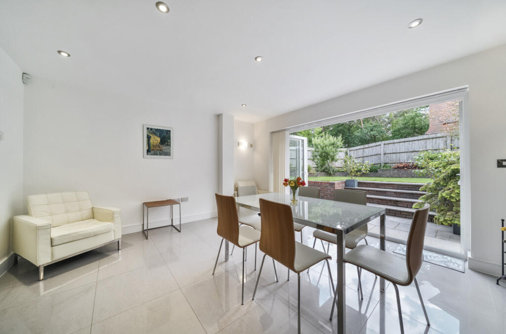 1309481-8-6848551...