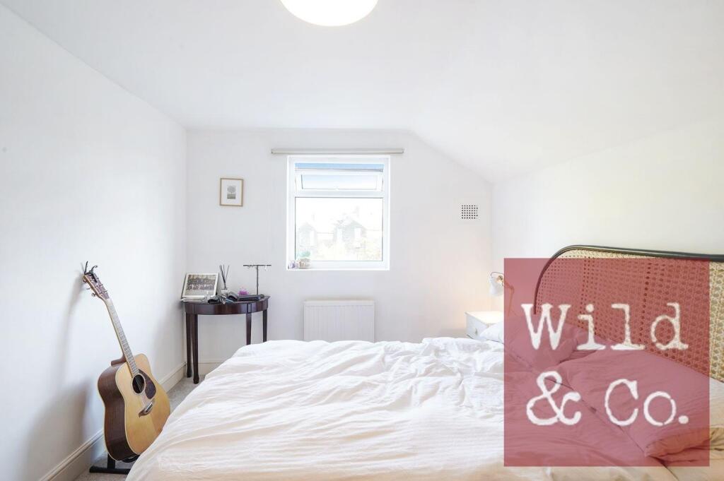 Powerscroft Road - Qobo11F844TUK6pFGZNN.jpg