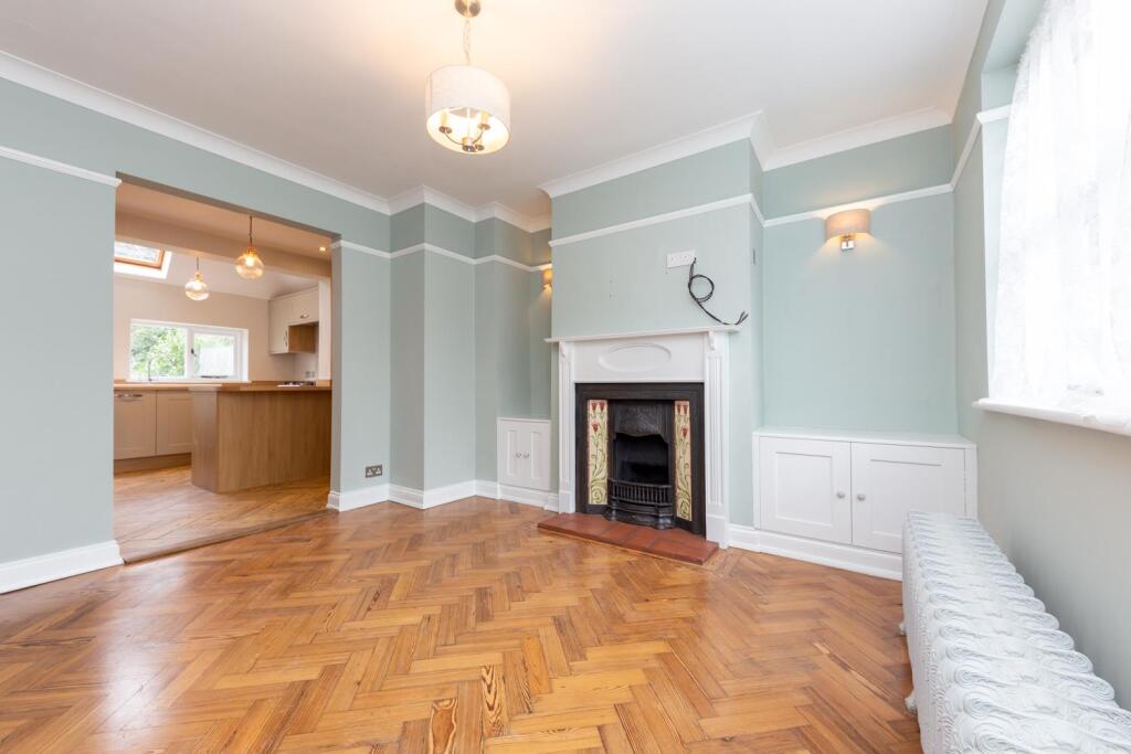 90 Ridge Road interior (8 of 11).jpg
