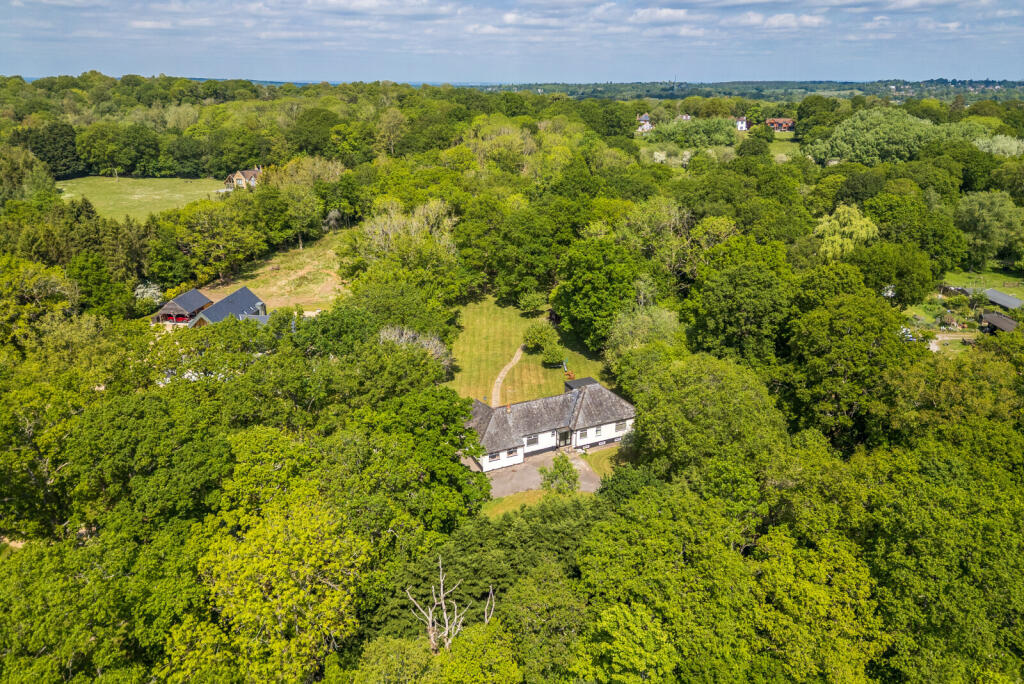 8-681c96cb4e35a-1...