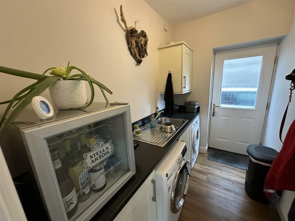 UTILITY ROOM