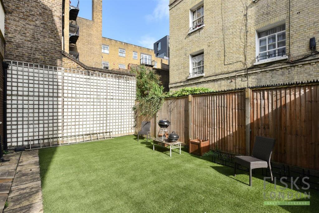 Flat 1, Hamilton House (10).JPG