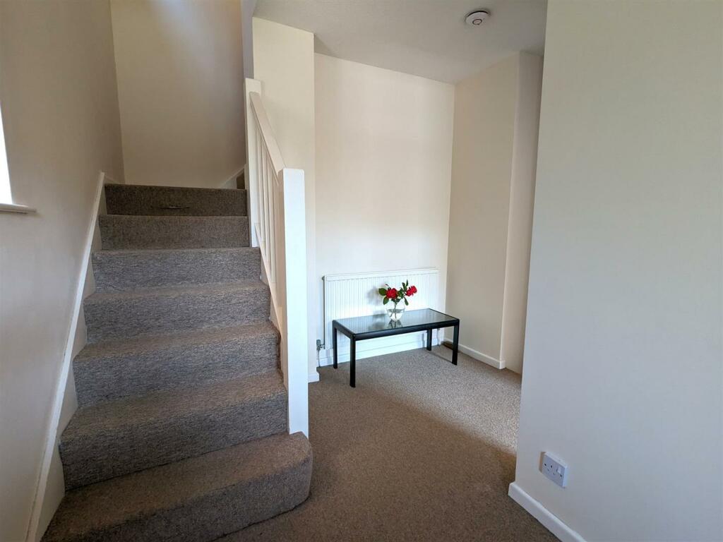 Hall.jpg