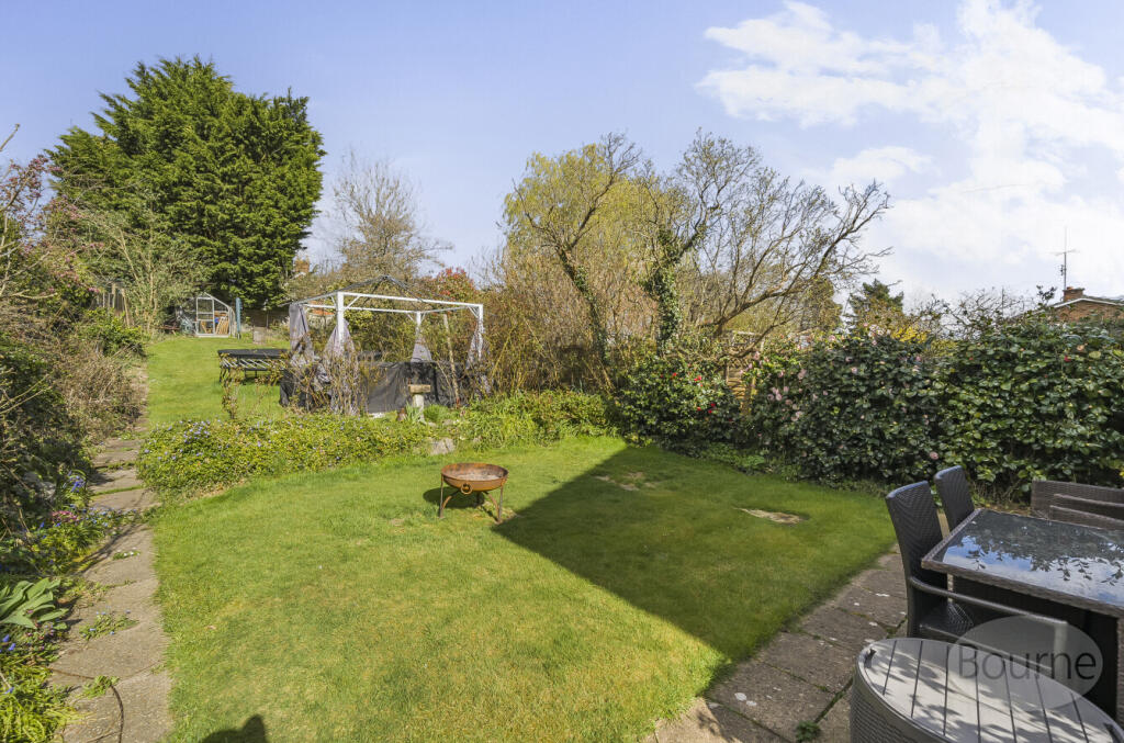 12c740b8-0d6a-446...