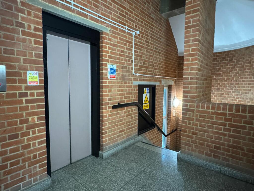 Lift Service