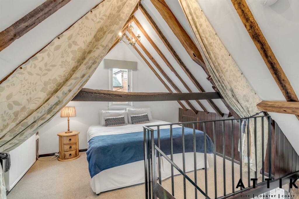 152 Chediston Street, Halesworth IP19 8BD (3).jpg