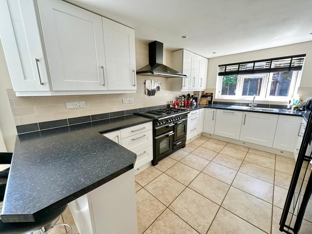 IMG-20250718-WA00...