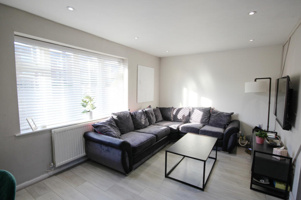 Lounge/Kitchen/Dining Room