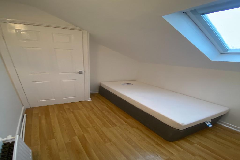 Single Bedroom 