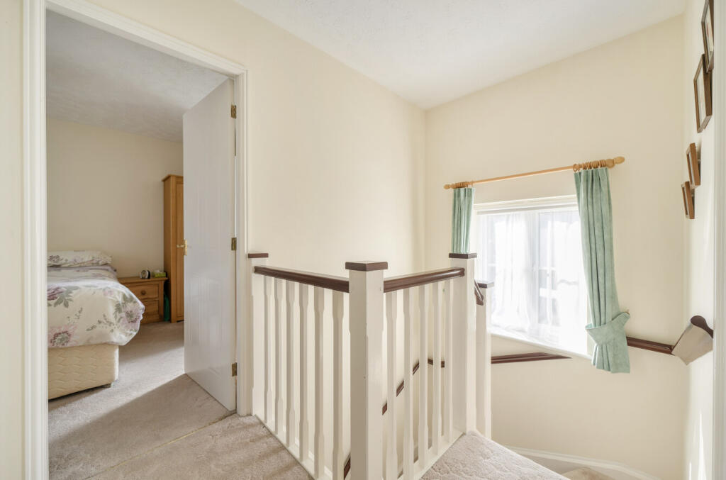 1343369-10-68ada2...