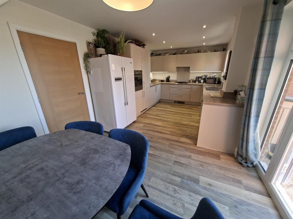 Badeslade, Northampton