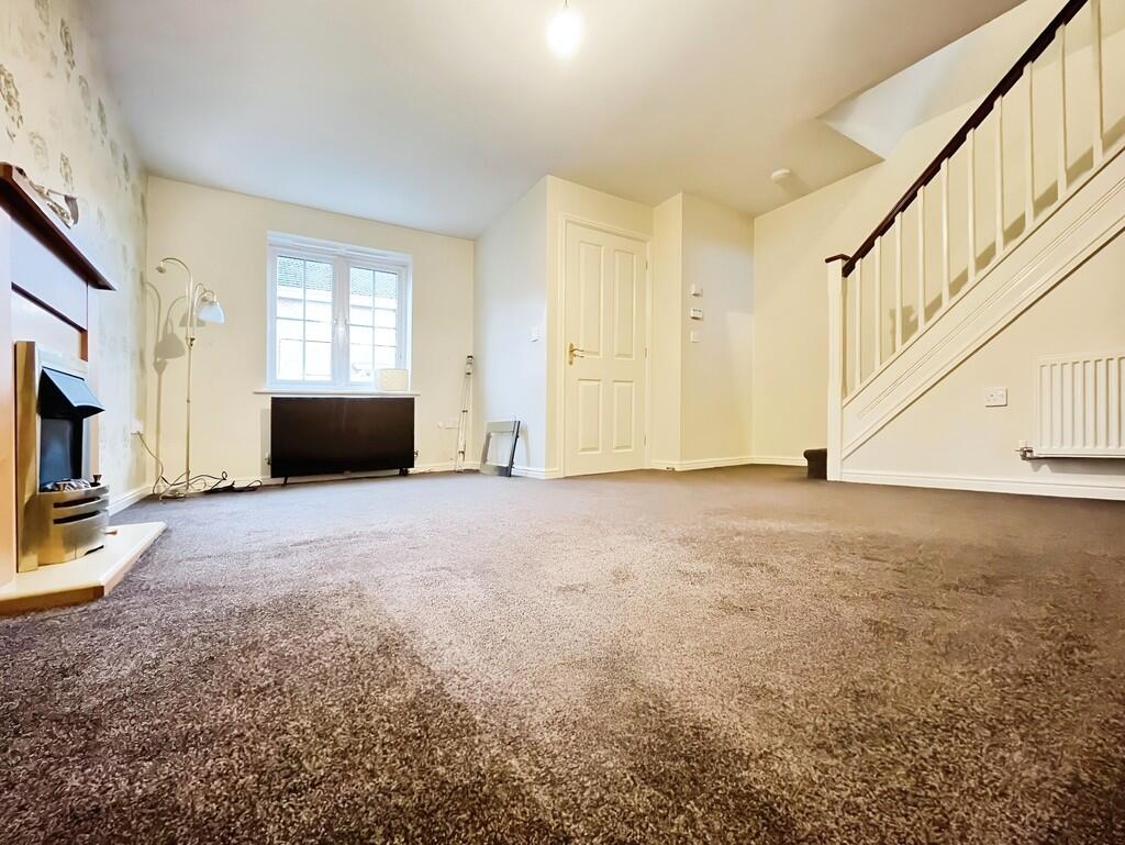 d98e9025-WhatsApp...