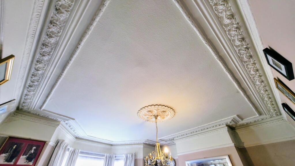 Ceiling in Lounge