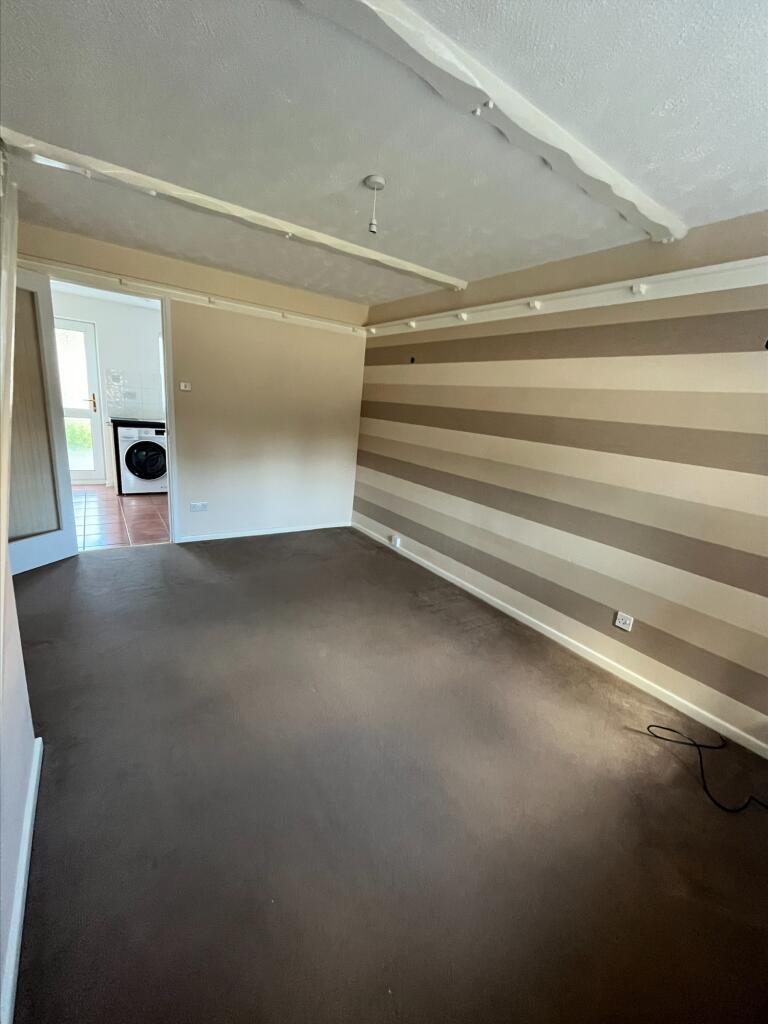 processed-AA07046F-12F0-4556-87A4-013237446810