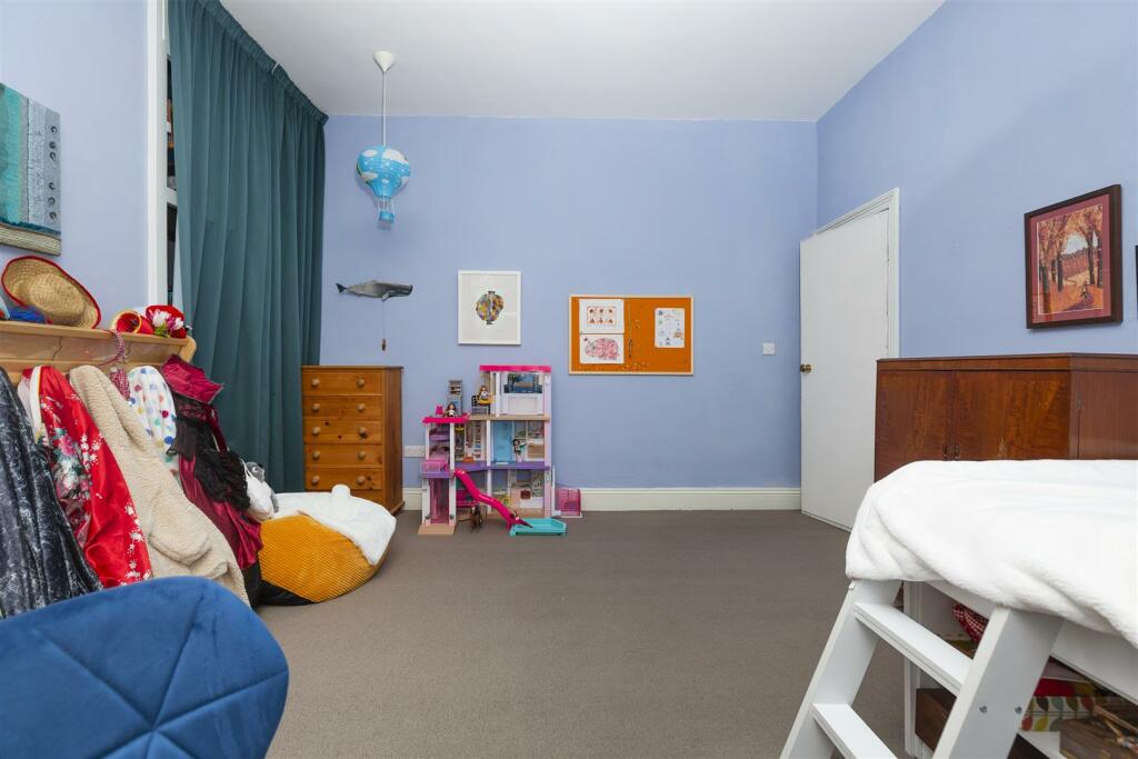 Bramleys Estate Agents - Forrest Avenue - Marsh (2