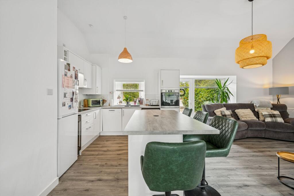 Open Plan Kitchen / Dining Room / Lounge