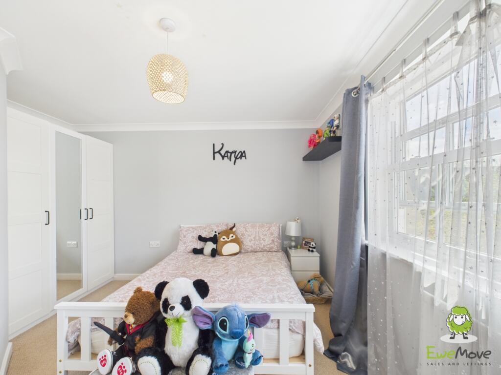 CAM03778G0-PR0211-STILL023