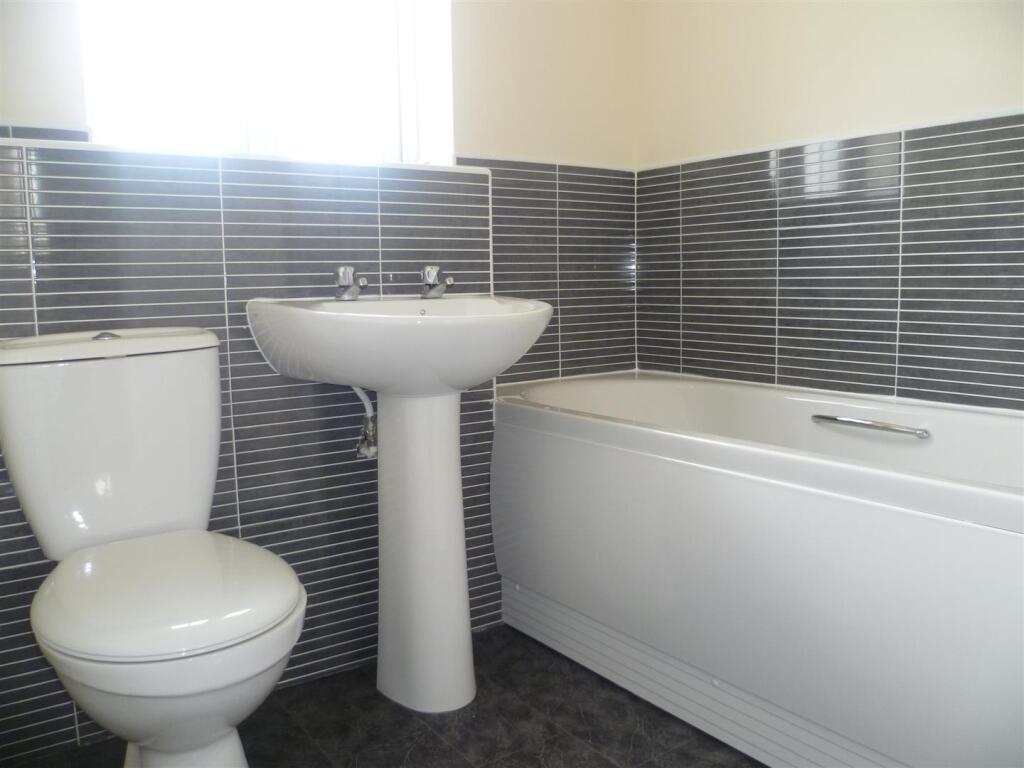 11 Barr Close Enderby Marketing Pics 002.jpg