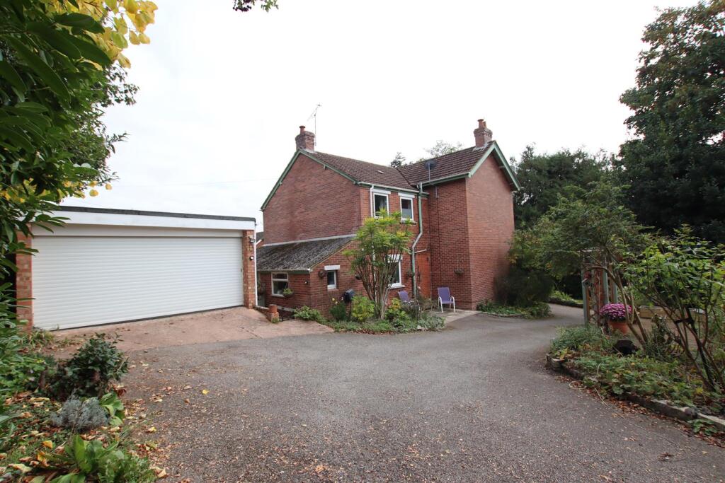 Rear &amp; Garage.JPG