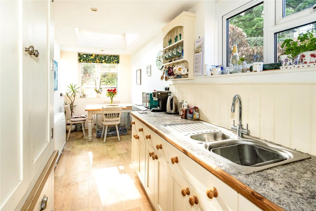 Cottage Kitchen