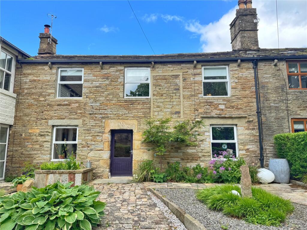 Large Period Terrace