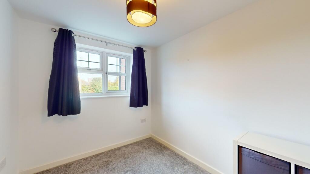 4-Stonebridge-Lea-19-Farnley-Crescent-10242024_172