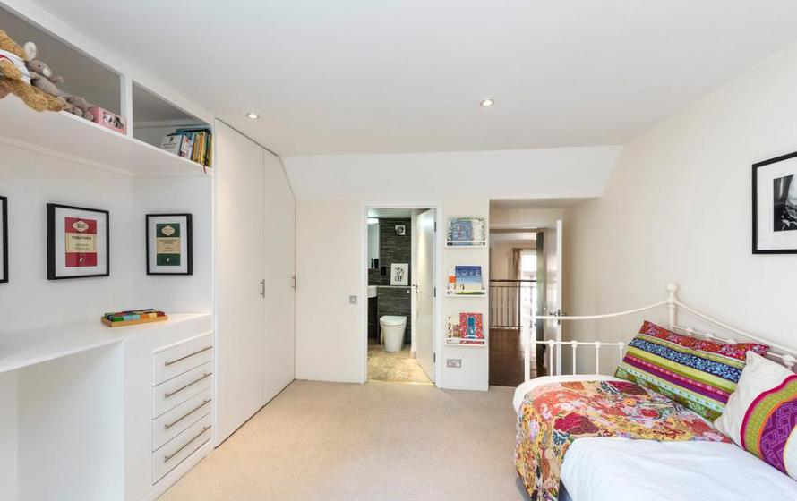 103 marconi 5 01.08.png