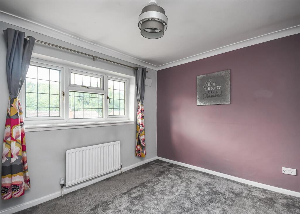 26 Brook Road-Bedroom 2.jpg