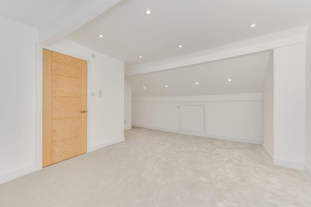 BEDROOMS AND BATHROOMS