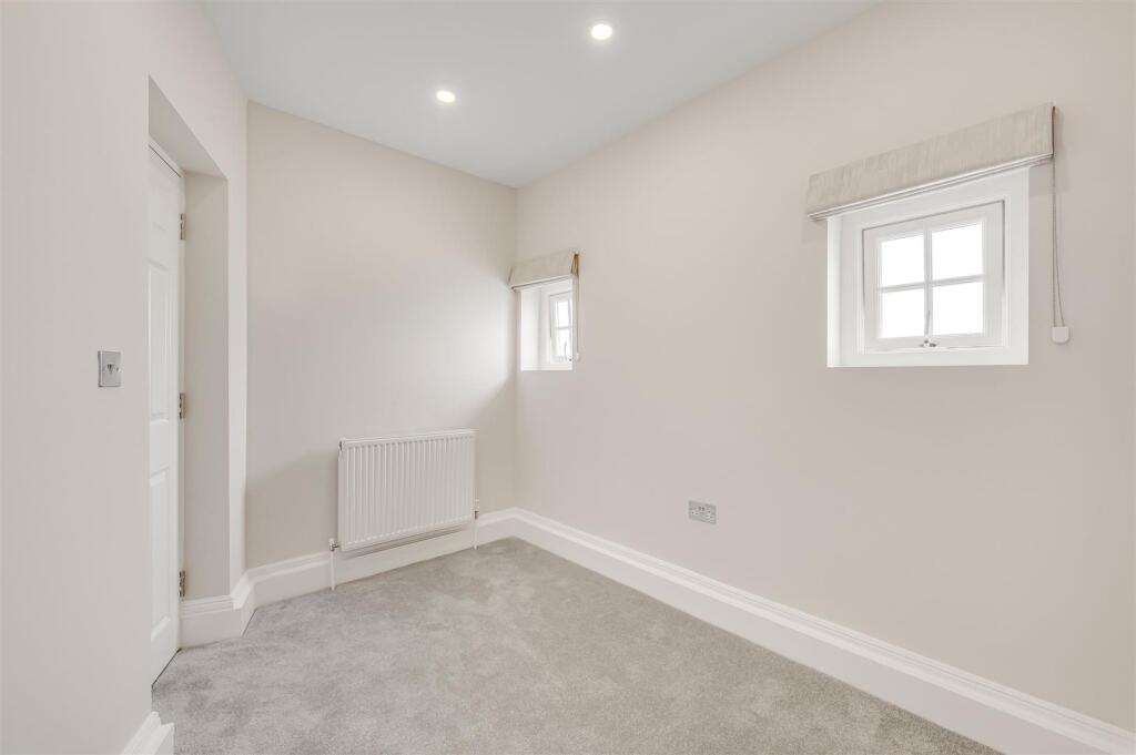 James_Anderson_Flat_2___Limes_House___Mortlake_Hig